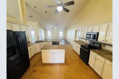 13797 SW 109th Lane, Dunnellon, FL 34432 - Photo 4