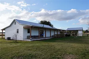 12895 NW Gainesville Rd, Reddick, FL 32686 - Photo 14