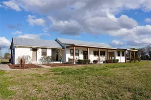 12895 NW Gainesville Rd, Reddick, FL 32686 - Photo 1