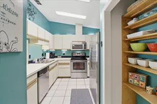 9740 W Cranberry St, Crystal River, FL 34428 - Photo 6