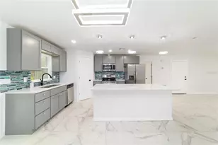 2349 W Juan Vega Ln, Dunnellon, FL 34434 - Photo 18