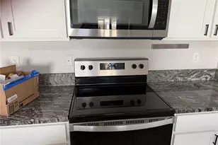 6863 SE 111th Ln, Belleview, FL 34420 - Photo 10