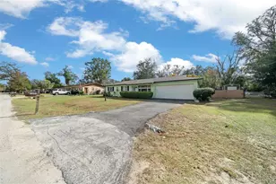 2004 NE 52nd St, Ocala, FL 34479 - Photo 1
