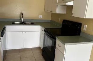 1685 SW 107th Ln, Ocala, FL 34476 - Photo 2