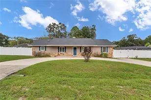 1760 NE 38th St, Ocala, FL 34479 - Photo 2