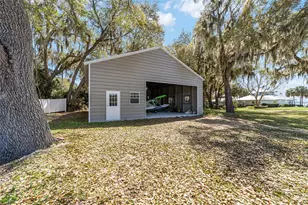 12830 SE 144th Ave, Ocklawaha, FL 32179 - Photo 6