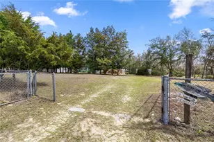 17645 NE 61st Street Rd, Silver Springs, FL 34488 - Photo 42