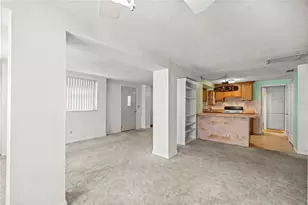 17645 NE 61st Street Rd, Silver Springs, FL 34488 - Photo 8