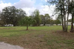 11234 SE 121st Lane Rd, Belleview, FL 34420 - Photo 1