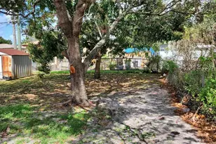 1319 Jann Ave, Opa Locka, FL 33054 - Photo 10