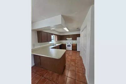 4250 NE 2nd Court, Ocala, FL 34479 - Photo 4