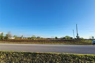 11790 NE 30th St, Bronson, FL 32621 - Photo 1