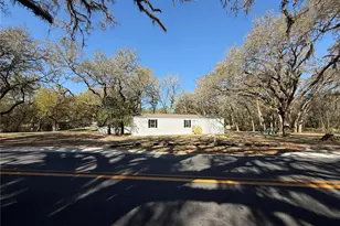 7626 SE 183rd Avenue Rd, Ocklawaha, FL 32179 - Photo 2