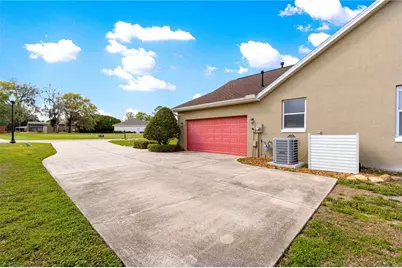 10485 SE 42nd Court, Belleview, FL 34420 - Photo 2