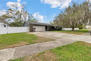 1152 SE 42nd Ave, Ocala, FL 34471 - Photo 2