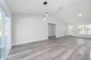 13530 SW 107th Pl, Summerfield, FL 34491 - Photo 16