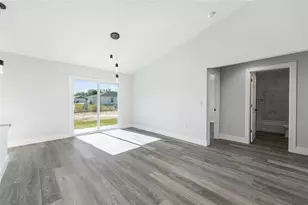 13530 SW 107th Pl, Summerfield, FL 34491 - Photo 10