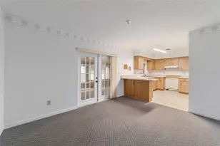 10496 SE Sunset Harbor Rd, Summerfield, FL 34491 - Photo 8