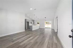 10 Locust Loop Cir, Ocala, FL 34472 - Photo 4