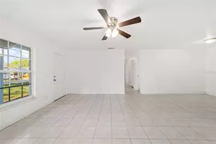 2216 NE 38th St, Ocala, FL 34479 - Photo 10