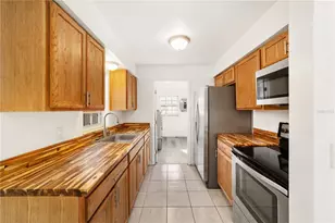 2216 NE 38th St, Ocala, FL 34479 - Photo 2