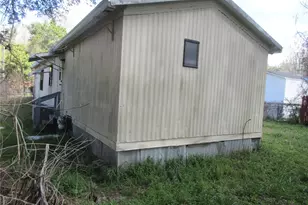 18640 SE 22nd Ln, Silver Springs, FL 34488 - Photo 4