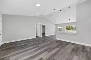 24272 NW Aspen Ln, Dunnellon, FL 34431 - Photo 6