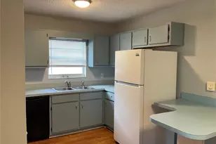 1002 SE 145th St, Summerfield, FL 34491 - Photo 2