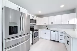 20174 SW Rainbow Lakes Blvd, Dunnellon, FL 34431 - Photo 6