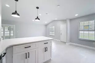 20174 SW Rainbow Lakes Blvd, Dunnellon, FL 34431 - Photo 10