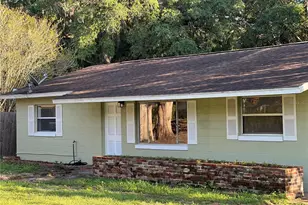 1204 NE 32nd Pl, Ocala, FL 34479 - Photo 2