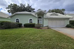 719 Balmoral Ct, Inverness, FL 34453 - Photo 2