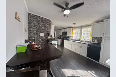 15594 NE 233rd Place, Fort Mc Coy, FL 32134 - Photo 14