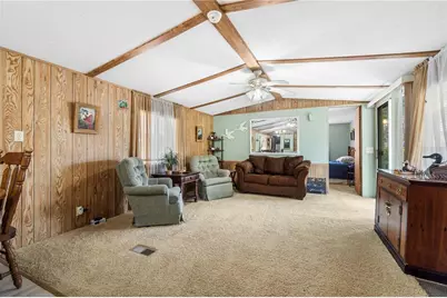 942 Cr 461, Lake Panasoffkee, FL 33538 - Photo 6