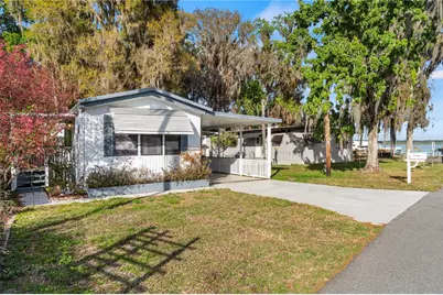 942 Cr 461, Lake Panasoffkee, FL 33538 - Photo 2