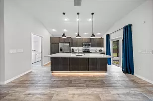 3274 Sennett Cir, Oxford, FL 34484 - Photo 6