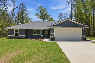 341 E McFaddin Pl, Dunnellon, FL 34434 - Photo 2