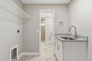 341 E McFaddin Pl, Dunnellon, FL 34434 - Photo 22