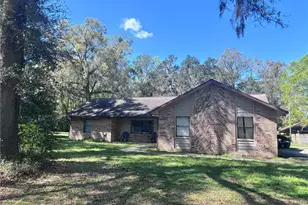 420 NE 52nd Ct, Ocala, FL 34470 - Photo 1