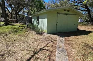 1550 SE 169th Terrace Rd, Silver Springs, FL 34488 - Photo 1