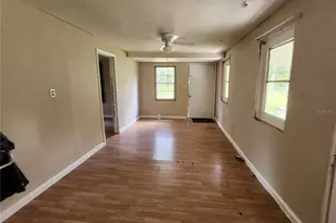 16930 SE 1st Ln, Silver Springs, FL 34488 - Photo 8