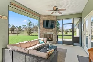 1410 Meadow View Way, Lady Lake, FL 32159 - Photo 36