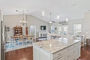 1410 Meadow View Way, Lady Lake, FL 32159 - Photo 18