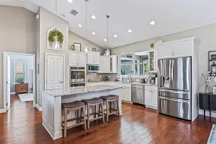 1410 Meadow View Way, Lady Lake, FL 32159 - Photo 12