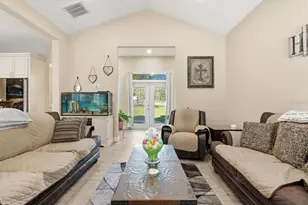 16146 Magnolia Warbler Rd, Weeki Wachee, FL 34614 - Photo 10