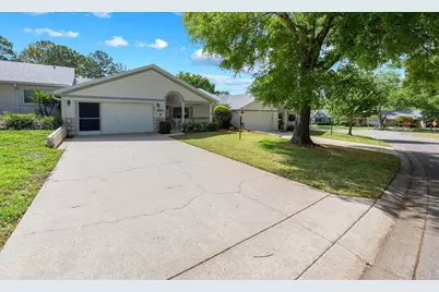 9377 SW 90th Court #E, Ocala, FL 34481 - Photo 6