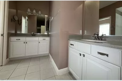 1040 Dentsville Lane, The Villages, FL 32162 - Photo 8