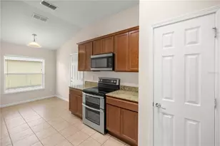 4664 SW 40th Pl, Ocala, FL 34474 - Photo 6