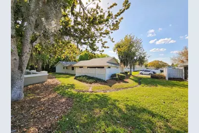 20 Lake Forest Court, Palm Coast, FL 32137 - Photo 1