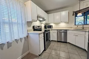 20 Lake Forest Ct, Palm Coast, FL 32137 - Photo 8